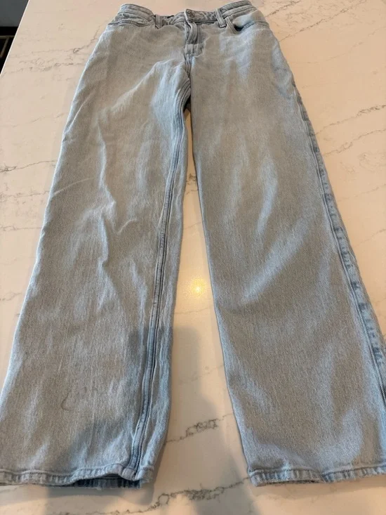 Hollister Light Blue High-Rise Wide-Leg Jeans - Picture 2 of 6